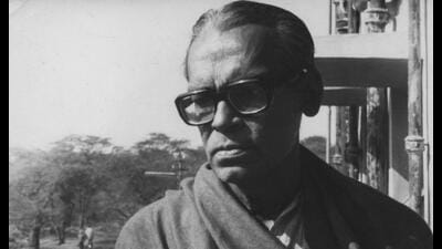 Ghatak knew every aspect of filmmaking, including camera operation and the optics, and was an accomplished actor both on stage and screen — his role as Neelkanth Bagchi in his last film Jukti Takko Aar Gappo is considered to be so pure and pristine. (HT Archive)