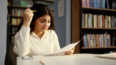 Many youngsters today seem hell bent upon criticising themselves uninterruptedly, mainly in their own minds. (Shutterstock) Many youngsters today seem hell bent upon criticising themselves uninterruptedly, mainly in their own minds. (Shutterstock)