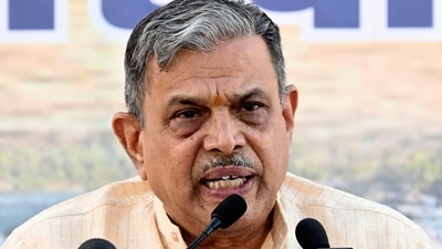 Rashtriya Swayamsevak Sangh (RSS) general secretary Dattatreya Hosabale addresses the media during the ongoing 3-day all-India executive meeting of RSS, in Jabalpur, Saturday, Nov. 1, 2025. (PTI) Rashtriya Swayamsevak Sangh (RSS) general secretary Dattatreya Hosabale addresses the media during the ongoing 3-day all-India executive meeting of RSS, in Jabalpur, Saturday, Nov. 1, 2025. (PTI)