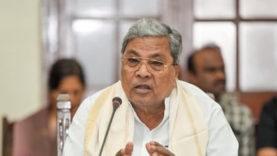 The chief minister also alleged that Kannada and other regional languages were being sidelined in favour of Hindi and Sanskrit. (HT_PRINT) The chief minister also alleged that Kannada and other regional languages were being sidelined in favour of Hindi and Sanskrit. (HT_PRINT)