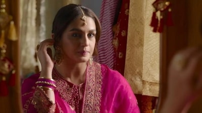 Single Salma movie review: Huma Qureshi plays the titular Salma in the Queen-like film. Single Salma movie review: Huma Qureshi plays the titular Salma in the Queen-like film.