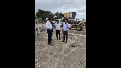 The civic body has already made financial provisions for land acquisition to widen the main road to 50 metres, with plans to take up full-scale development once land possession is completed. (HT) The civic body has already made financial provisions for land acquisition to widen the main road to 50 metres, with plans to take up full-scale development once land possession is completed. (HT)