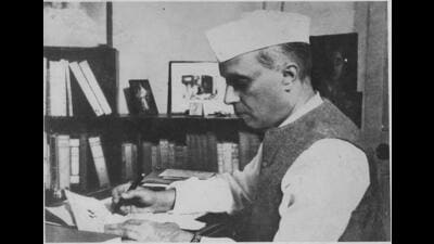 Writing allowed Nehru to step outside the immediacy of politics. (HT Archive) Writing allowed Nehru to step outside the immediacy of politics. (HT Archive)