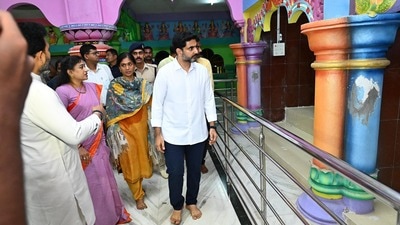 ఘటన స్థలాన్ని పరిశీలించిన మంత్రి లోకేశ్ ఘటన స్థలాన్ని పరిశీలించిన మంత్రి లోకేశ్