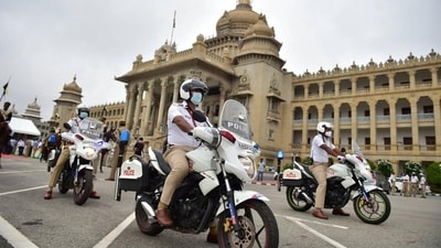 The new attendance system ensures real-time tracking and drastically reduces absenteeism at traffic junctions in Bengaluru. (PTI) The new attendance system ensures real-time tracking and drastically reduces absenteeism at traffic junctions in Bengaluru. (PTI)