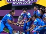 IND vs SA Highlights, Women's World Cup 2025 Final: India celebrate with the trophy.