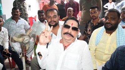 Anant Kumar Singh was arrested by the police along with two of his aides, Manikant Thakur and Ranjeet Ram, in a late-night operation. (File/Santosh Kumar/HT Photo)