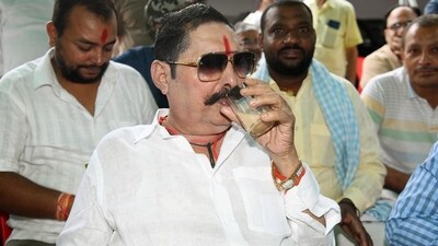 Anant Kumar Singh, the JD(U) candidate from Mokama, was arrested by Patna Police. (Santosh Kumar/ Hindustan Times)
