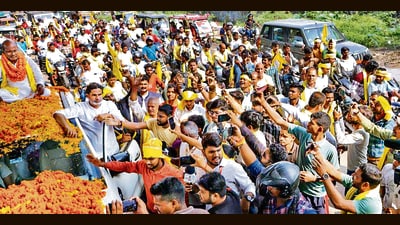 Jan Suraaj founder Prashant Kishor during a roadshow in Begusarai on Sunday. (PTI)