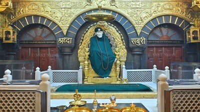 <p>ఈ ప్యాకేజీకి సంబంధించి ఏమైనా సందేహాలు ఉంటే 04027702407, 9701360701 ఫోన్ నెంబర్లను సంప్రదించవచ్చు. <a href="https://www.irctctourism.com/" target="_blank">https://www.irctctourism.com/</a> వెబ్ సైట్ లోకి వెళ్లి వివరాలను తెలుసుకోవచ్చు.</p> <p>ఈ ప్యాకేజీకి సంబంధించి ఏమైనా సందేహాలు ఉంటే 04027702407, 9701360701 ఫోన్ నెంబర్లను సంప్రదించవచ్చు. <a href="https://www.irctctourism.com/" target="_blank">https://www.irctctourism.com/</a> వెబ్ సైట్ లోకి వెళ్లి వివరాలను తెలుసుకోవచ్చు.</p>
