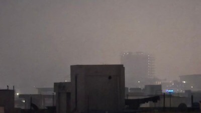 హైదరాబాద్లో వర్షం హైదరాబాద్లో వర్షం