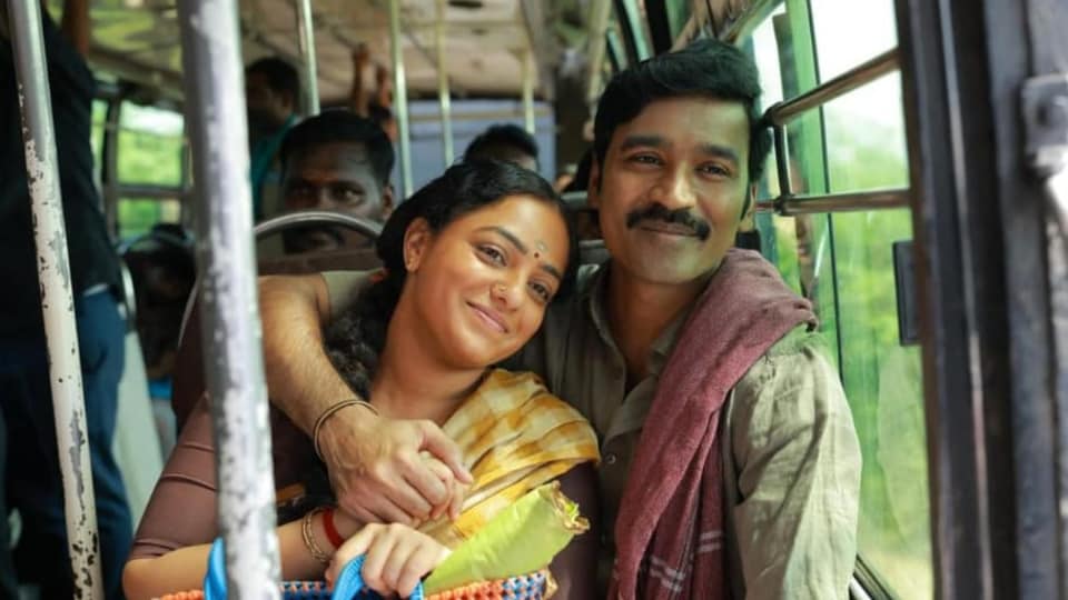 <p>ధనుష్ నటించిన 'ఇడ్లీ కడాయి ఒక తమిళ చిత్రం, ఇది తెలుగులో ఇడ్లీ కొట్టు </p><p>టైటిల్‌తో రిలీజ్ అయింది. ఓటీటీ రిలీజ్ అయిన వెంటనే ట్రెండింగ్‌లోకి వచ్చింది ఇడ్లీ కొట్టు మూవీ. ఈ సినిమా ఒక ఇడ్లీ దుకాణాన్ని కాపాడే కథతో రూపొందింది. నెట్‌ఫ్లిక్స్‌లో ఈ సినిమా నంబర్ 1 స్థానంలో ట్రెండ్ అవుతోంది.</p>