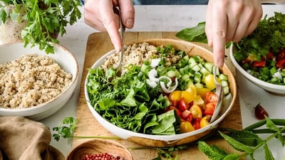 Pratyaksha Bhardwaj breaks down the differences between vegan and vegetarian diets and their benefits. (Freepik) Pratyaksha Bhardwaj breaks down the differences between vegan and vegetarian diets and their benefits. (Freepik)