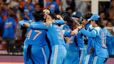 Indian women’s players celebrate the wicket of South Africa captain Laura Wolvaardt. (Surjeet Yadav (ANI)) Indian women’s players celebrate the wicket of South Africa captain Laura Wolvaardt. (Surjeet Yadav (ANI))