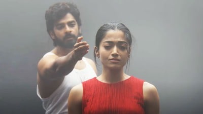 టాక్సిక్ బాయ్ఫ్రెండ్తో వేరే ఇష్యూస్ కూడా ఉంటాయి, రష్మిక తప్పా మరో హీరోయిన్ న్యాయం చేయదనిపించింది: హీరో దీక్షిత్ శెట్టి టాక్సిక్ బాయ్ఫ్రెండ్తో వేరే ఇష్యూస్ కూడా ఉంటాయి, రష్మిక తప్పా మరో హీరోయిన్ న్యాయం చేయదనిపించింది: హీరో దీక్షిత్ శెట్టి