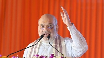 Union Home Minister Amit Shah addressed poll rallies in Bihar's Sheohar and Sitamarhi on Monday (RAJ K RAJ / HT Photo) Union Home Minister Amit Shah addressed poll rallies in Bihar's Sheohar and Sitamarhi on Monday (RAJ K RAJ / HT Photo)