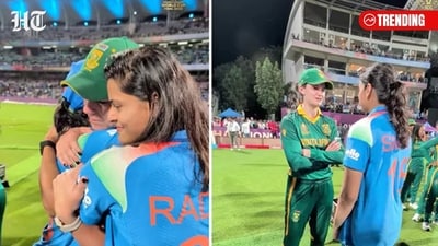 Smriti Mandhana, Jemimah Rodrigues console heartbroken Laura Wolvaardt, Marizanne Kapp after India beat South Africa Smriti Mandhana, Jemimah Rodrigues console heartbroken Laura Wolvaardt, Marizanne Kapp after India beat South Africa