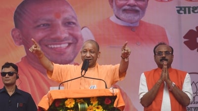 Uttar Pradesh Chief Minister Yogi Adityanath, addressing a public rally in Bihar, (Hindustan Times)