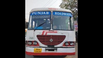 A Punjab Roadways bus driver was allegedly beaten to death with an iron rod after a brief altercation at the Kurali light point on Tuesday.