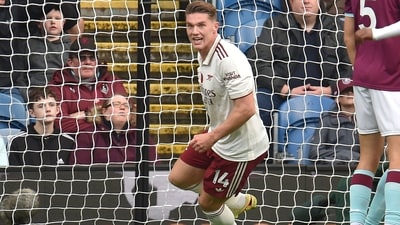 Arsenal's Swedish striker Viktor Gyokeres celebrates after scoring the opening goal of the match between Burnley and Arsenal. (AFP) Arsenal's Swedish striker Viktor Gyokeres celebrates after scoring the opening goal of the match between Burnley and Arsenal. (AFP)