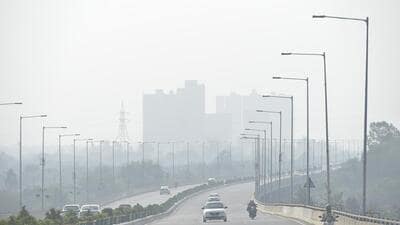The CPCB classifies air as “good” when the AQI is 50 or lower, as ‘satisfactory’ when it is between 51 and 100, as “moderate” when it is between 101 and 200, as “poor” when it is between 201 and 300, as “very poor” when it is between 301 and 400 and “severe”. (Sakib Ali/HT Photo) The CPCB classifies air as “good” when the AQI is 50 or lower, as ‘satisfactory’ when it is between 51 and 100, as “moderate” when it is between 101 and 200, as “poor” when it is between 201 and 300, as “very poor” when it is between 301 and 400 and “severe”. (Sakib Ali/HT Photo)
