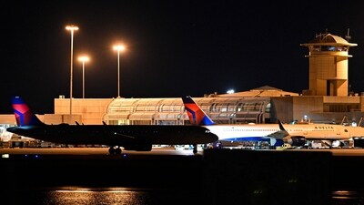Flights at Orlando International Airport faced major delays on October 30, after the Federal Aviation Administration (FAA) said the airport had no certified air-traffic controllers in its tower, forcing arrivals to be halted or severely delayed amid the ongoing US government shutdown. (AFP) Flights at Orlando International Airport faced major delays on October 30, after the Federal Aviation Administration (FAA) said the airport had no certified air-traffic controllers in its tower, forcing arrivals to be halted or severely delayed amid the ongoing US government shutdown. (AFP)