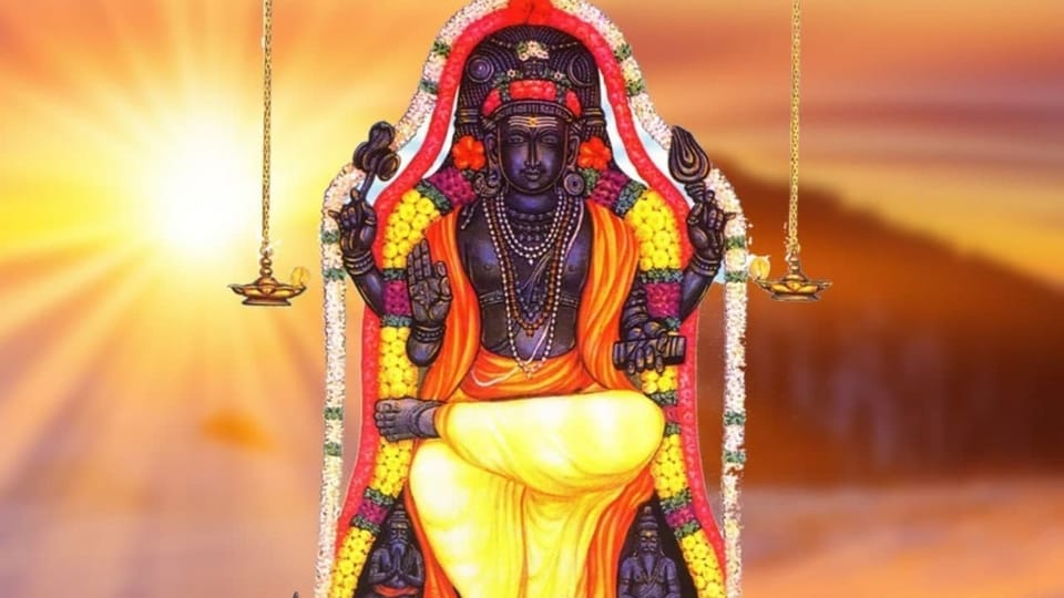 <p>జ్యోతిషశాస్త్రం ప్రకారం, బృహస్పతి ప్రస్తుతం కర్కాటక రాశిలో సంచరిస్తున్నాడు. నవంబర్ 11, 2025న తన తిరోగమన కదలికను ప్రారంభిస్తాడు. కర్కాటక రాశిలో బృహస్పతి తిరోగమన కదలిక కొన్ని రాశిచక్రాలకు చెందిన వ్యక్తులకు చాలా శుభాలను తెస్తుంది. కానీ బృహస్పతి మూడు రాశిచక్రాలకు చెందిన వ్యక్తులపై చాలా దురదృష్టకరమైన ప్రభావాన్ని చూపుతుంది. నవంబర్ 11న తిరోగమనంలో ఉన్న బృహస్పతి, డిసెంబర్ 5, 2025 వరకు తన తిరోగమన కదలికను కొనసాగిస్తుంది.</p>