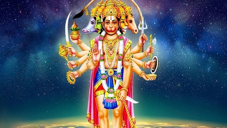 <p>సైజు, ఫ్రేమ్ - హనుమాన్ మీడియం సైజు చిత్రాన్ని ఎంచుకోండి. పెద్ద చిత్రం ఒత్తిడిని సృష్టిస్తుంది. మరోవైపు, మీరు ఫ్రేమ్ గురించి మాట్లాడితే, అది చెక్క లేదా ఇత్తడి అయి ఉండాలి, ప్లాస్టిక్ లేదా గాజును నివారించాలి. </p>