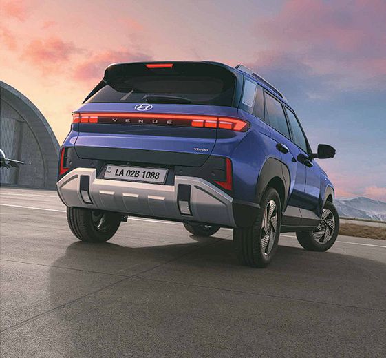 Hyundai will offer single-tone as well as dual-tone colour options for the Venue. Hyundai will offer single-tone as well as dual-tone colour options for the Venue.