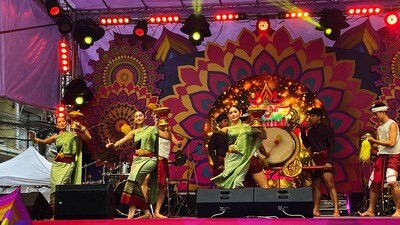 A dance performance incorporating Thai and Indian classical forms. (Veidehi Gite) A dance performance incorporating Thai and Indian classical forms. (Veidehi Gite)