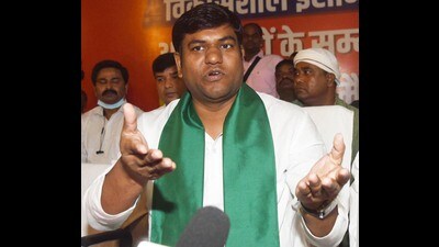 The BJP took a swipe at its former ally Vikassheel Insaan Party (VIP) for withdrawing its candidate from the Gaura Bauram seat and extending its support to expelled Rashtriya Janata Dal leader Afzal Ali Khan, saying the Mukesh Sahani-led party has let down the Nishad community. (HT Photo) The BJP took a swipe at its former ally Vikassheel Insaan Party (VIP) for withdrawing its candidate from the Gaura Bauram seat and extending its support to expelled Rashtriya Janata Dal leader Afzal Ali Khan, saying the Mukesh Sahani-led party has let down the Nishad community. (HT Photo)
