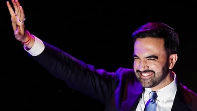 Democratic candidate for New York City mayor Zohran Mamdani waves to his supporters after winning the 2025 New York City Mayoral race, at an election night rally in the Brooklyn borough of New York City, New York, U.S., November 4, 2025. REUTERS/Jeenah Moon (REUTERS)