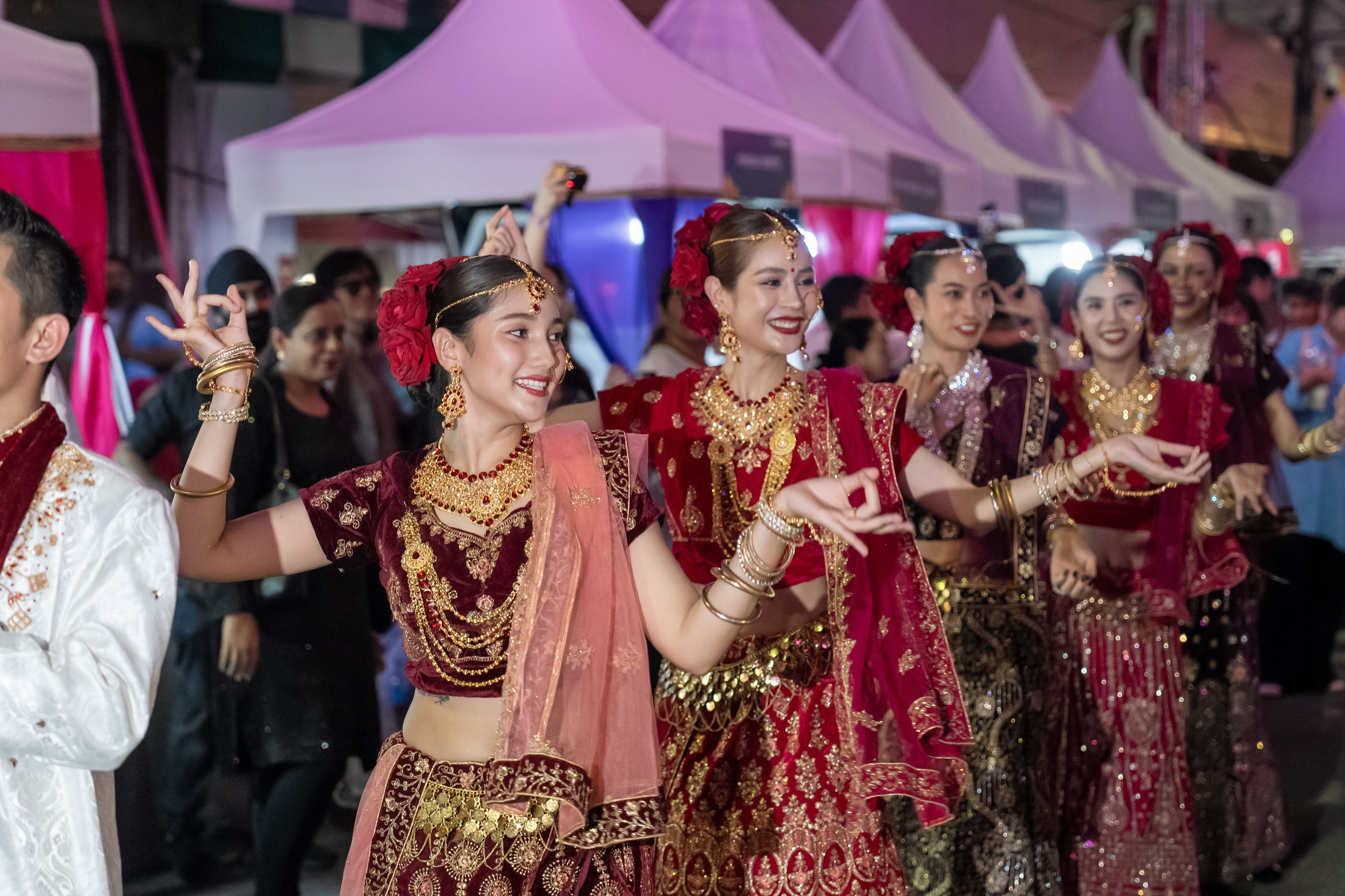 At IconSiam where Diwali celebrations were on full blast. (Veidehi Gite) At IconSiam where Diwali celebrations were on full blast. (Veidehi Gite)