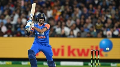Axar Patel (21 not out off 11) got the much needed boundaries towards the end to push the total past 160. (AP) Axar Patel (21 not out off 11) got the much needed boundaries towards the end to push the total past 160. (AP)