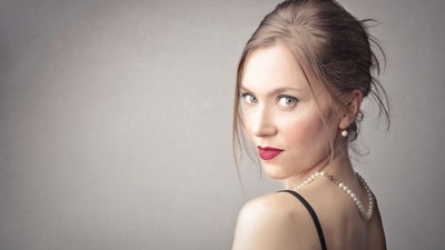 8 long-lasting lipsticks for date night (Pexels) 8 long-lasting lipsticks for date night (Pexels)