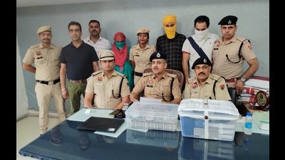 The accused in the custody of Panchkula police. (Sant Arora/HT) The accused in the custody of Panchkula police. (Sant Arora/HT)
