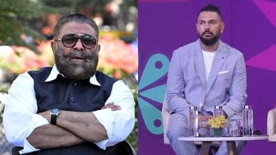 Yograj Singh and Yuvraj Singh may have many things in common but coaching isn't one of them (HT/AFP Image) Yograj Singh and Yuvraj Singh may have many things in common but coaching isn't one of them (HT/AFP Image)