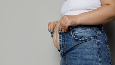 Small changes can help women over 35 reduce hormonal belly fat, says expert. (Shutterstock) Small changes can help women over 35 reduce hormonal belly fat, says expert. (Shutterstock)