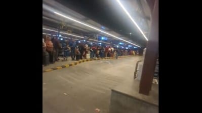 The post quickly went viral, striking a chord with frequent flyers who said the situation at KIA has worsened over the past few months. (X/@justjalebi1)