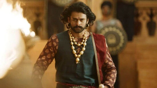 50 కోట్లు దాటేసిన బాహుబలి ది ఎపిక్.. 6 రోజుల కలెక్షన్స్ రిపోర్ట్ ఇదే! ఎక్కడ నుంచి ఎన్ని కోట్లు వచ్చాయంటే? (Screengrab @YouTube | trailer)
