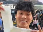 The video was shared by influencer Jojo Sim. The video was shared by influencer Jojo Sim.