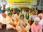 Students, along with members of various farm unions, during a demonstration outside the VC office at Panjab University in Chandigarh on Thursday. (Keshav Singh/HT) Students, along with members of various farm unions, during a demonstration outside the VC office at Panjab University in Chandigarh on Thursday. (Keshav Singh/HT)
