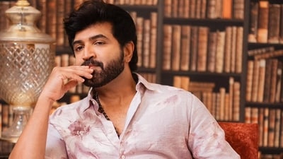 Chennai police investigate bomb threat received by actor Arun Vijay. Chennai police investigate bomb threat received by actor Arun Vijay.