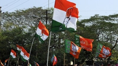 The Congress refuted the BJP's reported allegations that any of its party legislators had opposed the singing of 'Vande Mataram'. ( Arun Mondhe/ Hindustan Times) The Congress refuted the BJP's reported allegations that any of its party legislators had opposed the singing of 'Vande Mataram'. ( Arun Mondhe/ Hindustan Times)
