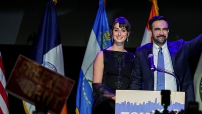 Zohran Mamdani celebrates with his wife, Rama Duwaji, after winning the 2025 New York City Mayoral race. (REUTERS)