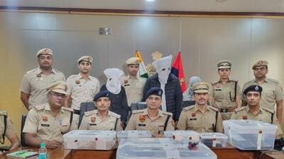 The arrested three in police custody on Friday. (HT Photo)
