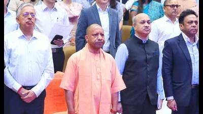 Uttar Pradesh CM Yogi Adityanath and others at an event marking 150 years of Vande Mataram in Lucknow on Nov 7. (HT photo) Uttar Pradesh CM Yogi Adityanath and others at an event marking 150 years of Vande Mataram in Lucknow on Nov 7. (HT photo)