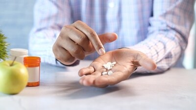 Urologist warns against misuse of antibiotics for minor ailments. (Unsplash)