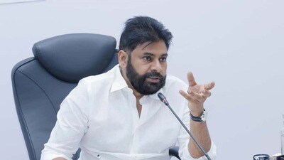 ఏపీ డిప్యూటీ సీఎం పవన్ కల్యాణ్ ఏపీ డిప్యూటీ సీఎం పవన్ కల్యాణ్
