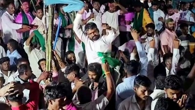 Farmers celebrate as the Karnataka government has fixed the procurement price of sugarcane at ₹3,300 per tonne for the ongoing season, in Belagavi on Friday. (ANI Video Grab) Farmers celebrate as the Karnataka government has fixed the procurement price of sugarcane at ₹3,300 per tonne for the ongoing season, in Belagavi on Friday. (ANI Video Grab)